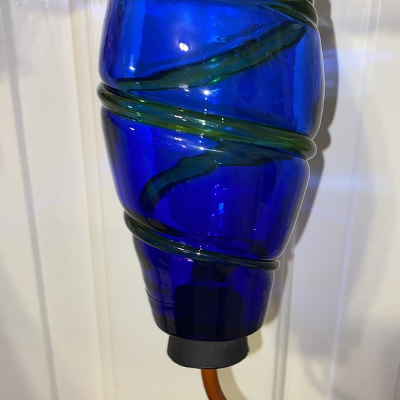 Vintage Blown Glass Art Glass Hummingbird Feeder cobalt blue green swirl pattern - Picture 5 of 7